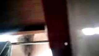 गृहिणी पतिको अभाव मा उनको प्रेमी को कुखुरा सवारी.