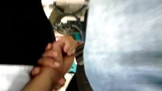 यो दासी कुखुरा मा बस्छ.